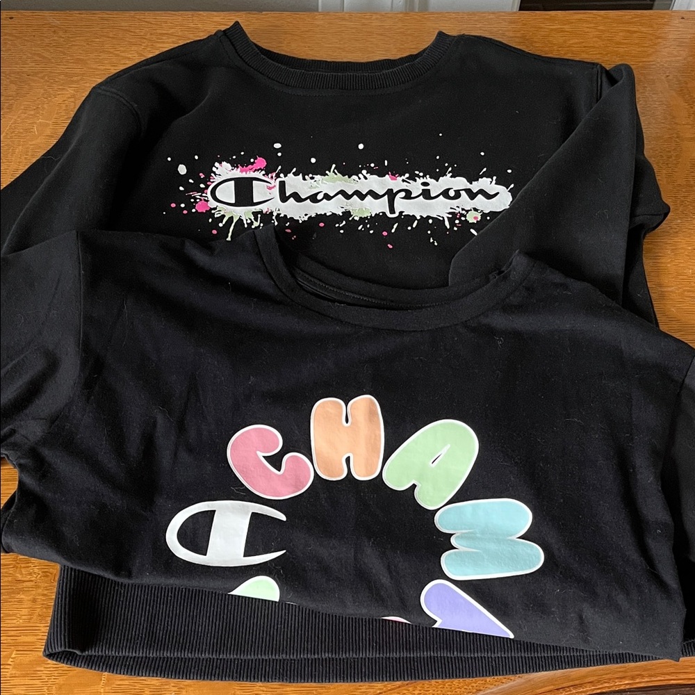Champion Girls Medium Black Tee and Crew Sweatshirt Bundle